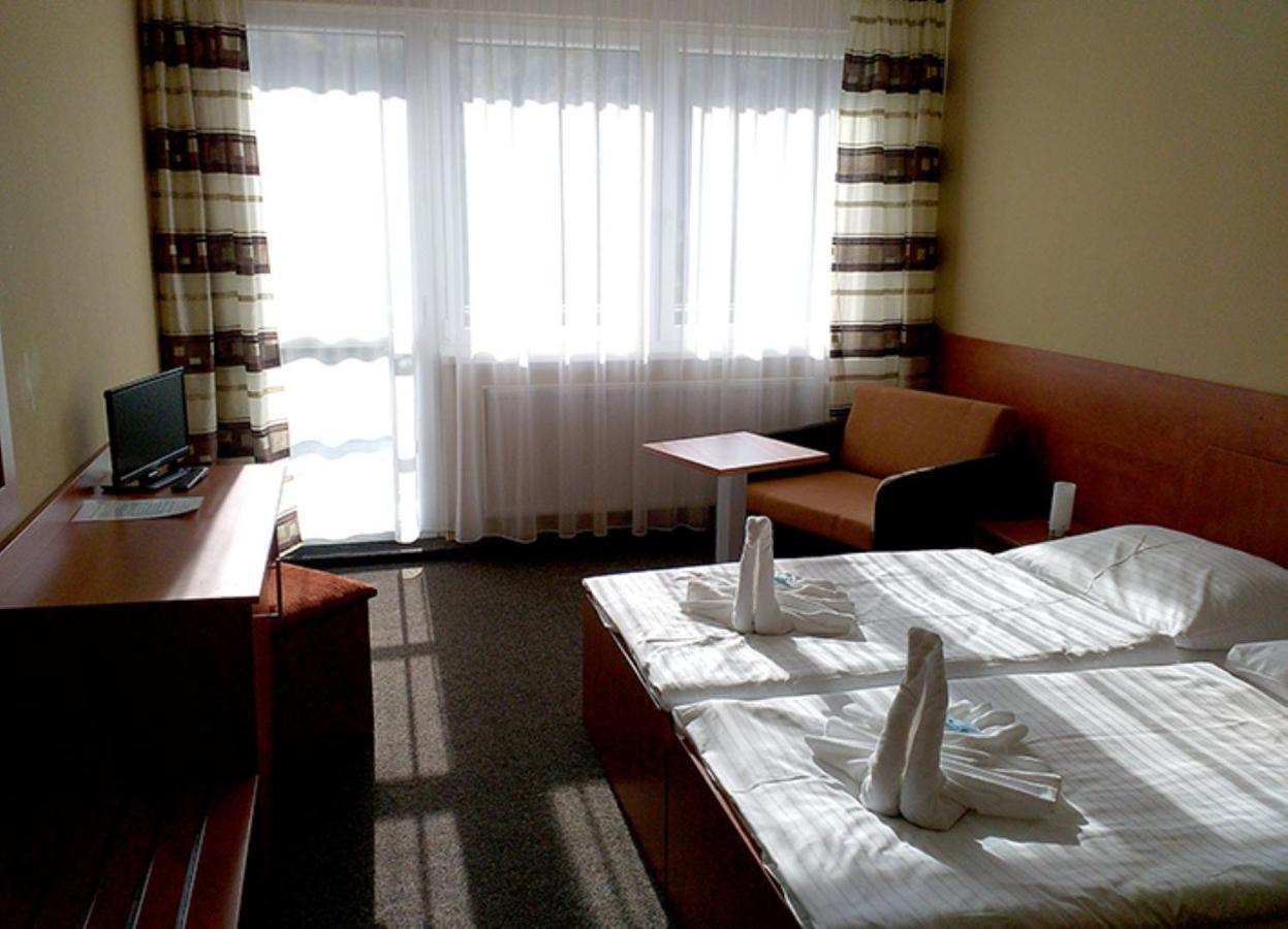 Hotel Panorama Teplice Buitenkant foto