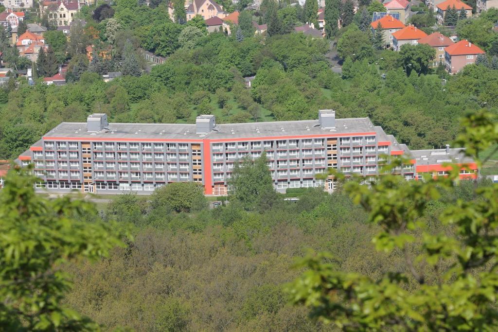 Hotel Panorama Teplice Buitenkant foto